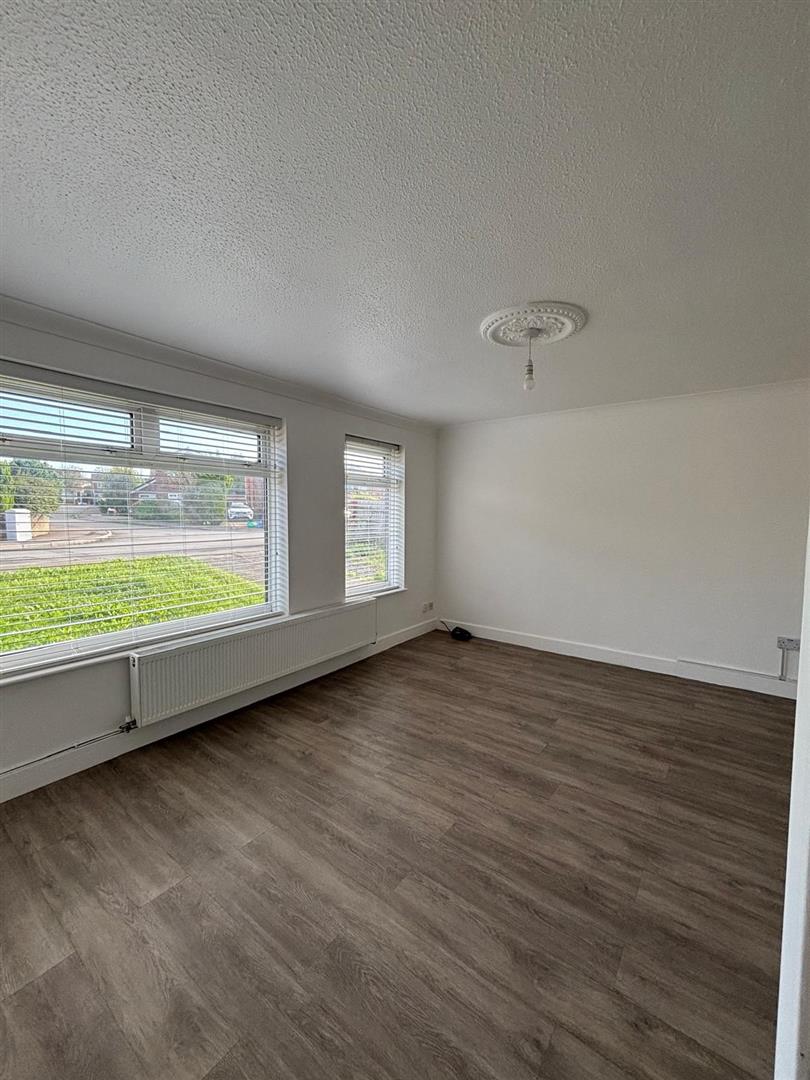 Maes Talcen, Brackla, Bridgend, CF31 2LG